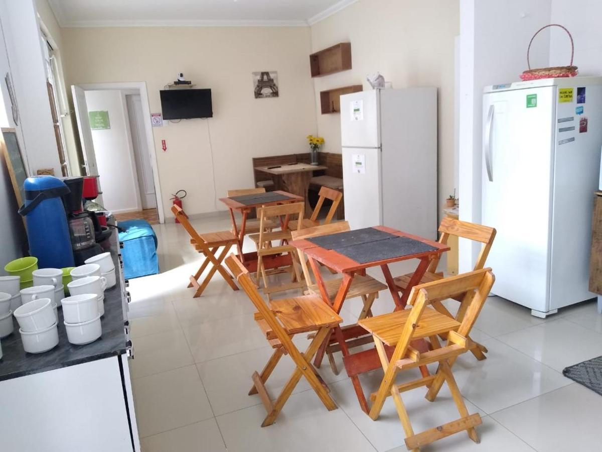Capivara'S Hostel Curitiba Bagian luar foto